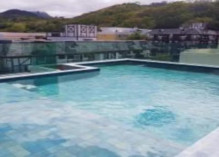Apto Itaipava, Piscina Borda Infinita, Montanha